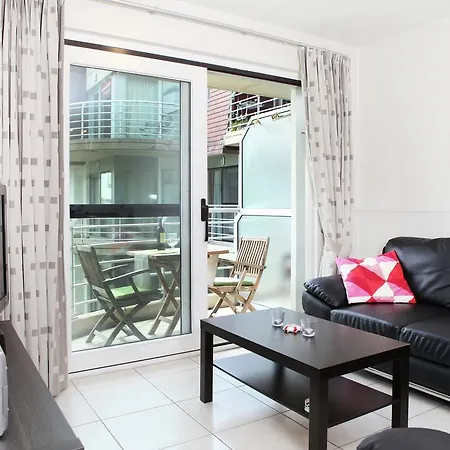 Apartment Stylish In With Pool *