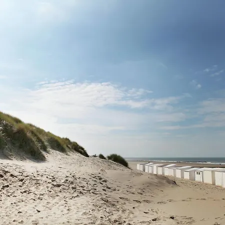 Stylish In With Pool * 브레데네