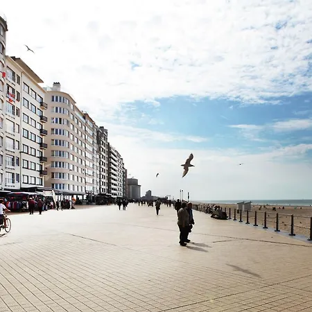 Stylish In With Pool Appartement Bredene